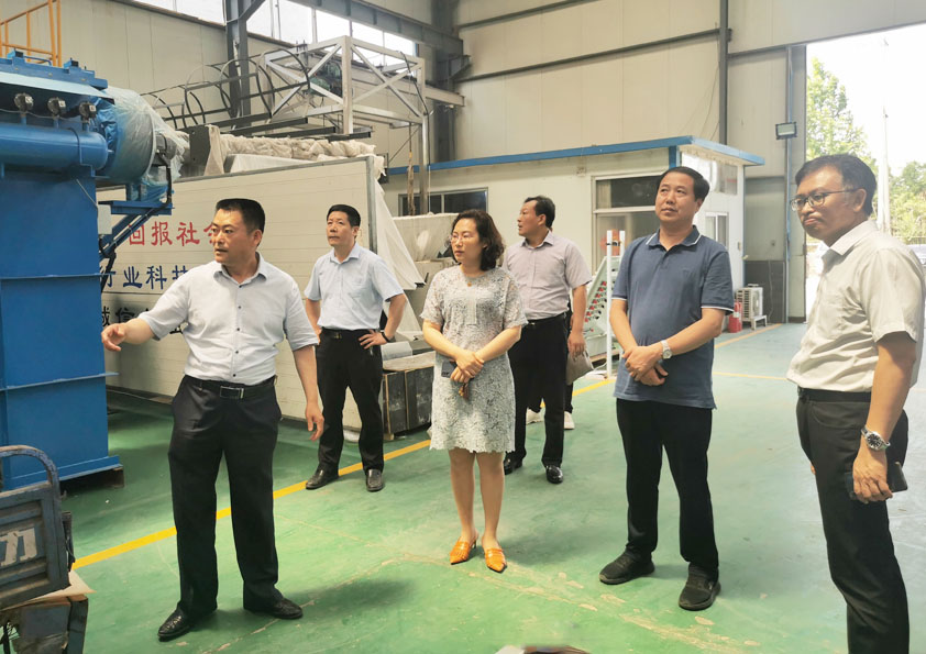 山東道一數(shù)字經(jīng)濟(jì)研究院鄧長(zhǎng)江一行 蒞臨博陽機(jī)械交流洽談