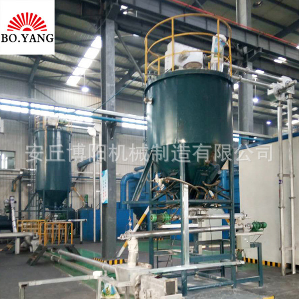 白炭黑管鏈式輸送機在行業(yè)中有什么優(yōu)勢？