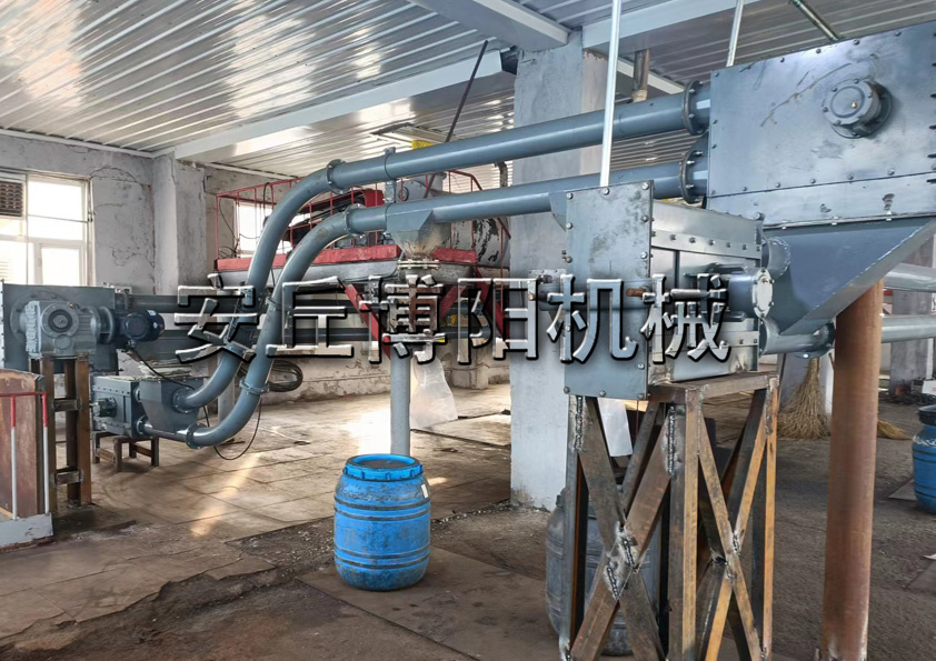 片堿管鏈輸送機特點 管鏈?zhǔn)捷斔蜋C產(chǎn)品概述