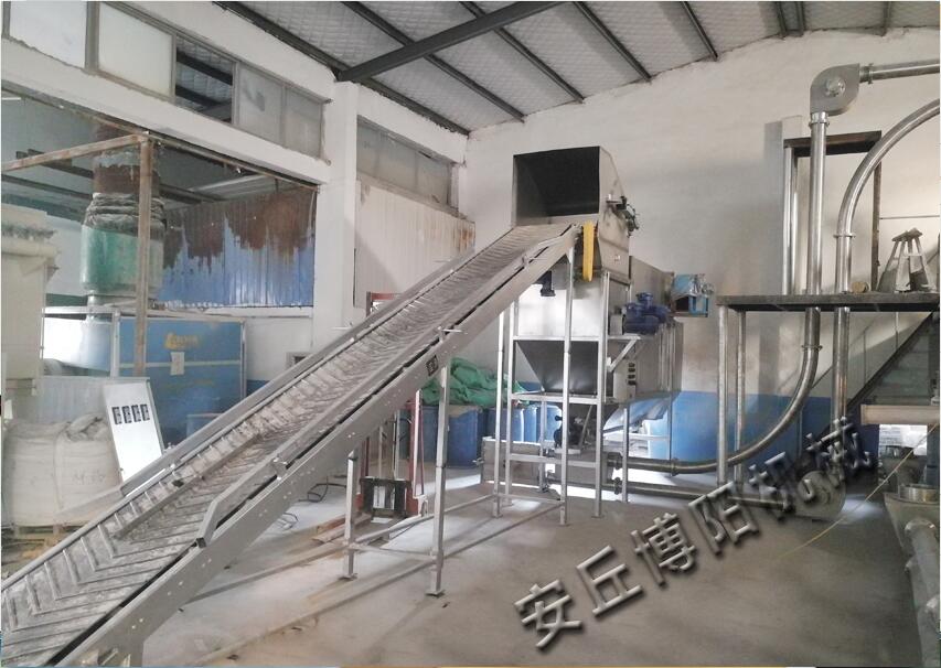 塑料顆粒自動拆袋機對行業(yè)有哪些用處？