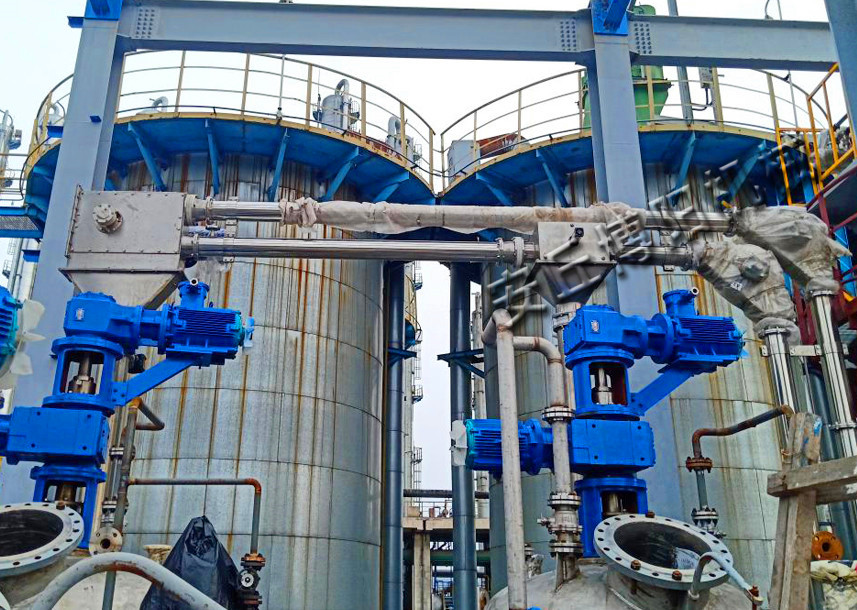 輸送化工粉料管鏈輸送機(jī)比螺旋輸送機(jī)好在哪？