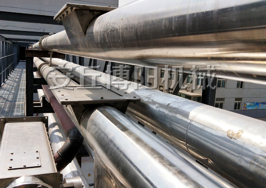 豆粕輸送時(shí)為什么越來(lái)越多的人選擇豆粕管鏈輸送機(jī)？