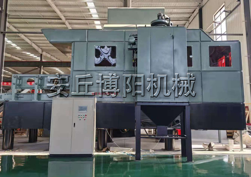 安丘博陽機械粉料連續(xù)噸袋拆包機的特點是什么？