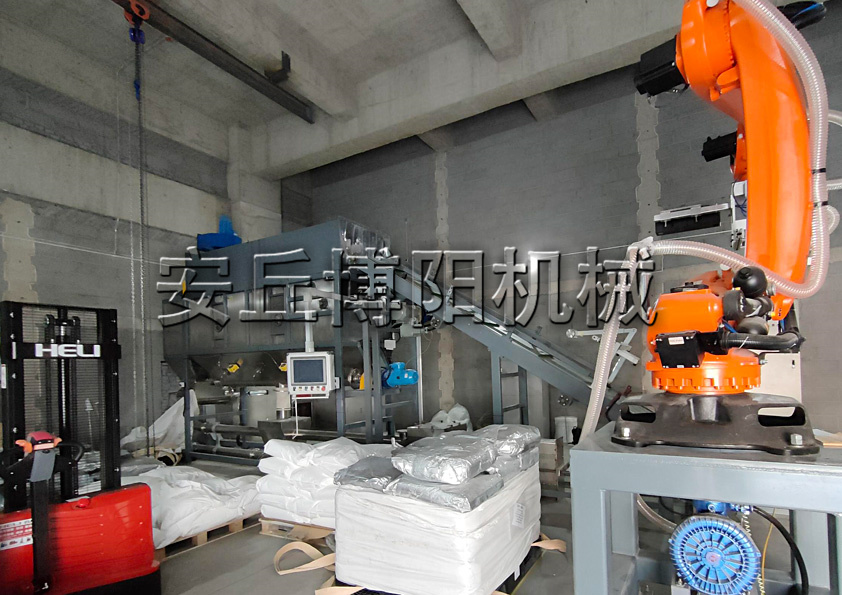 40kg化肥全自動拆包機器人在行業(yè)應用中有哪些優(yōu)勢？