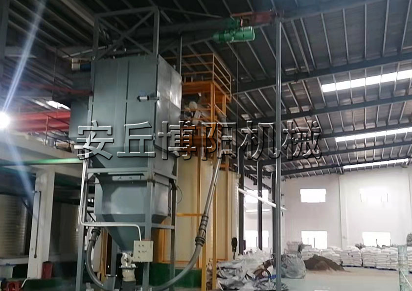 石墨粉噸袋破袋機(jī)工作流程 無塵噸袋拆包機(jī)性能特點