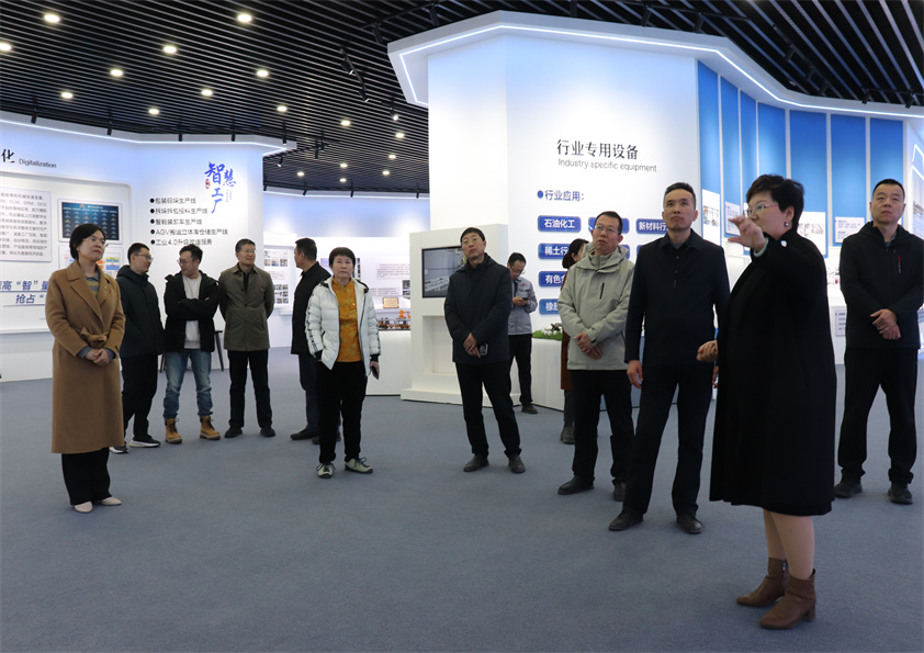 濰坊學(xué)院專(zhuān)家團(tuán)赴博陽(yáng)機(jī)械調(diào)研 共商智能制造校企合作新篇章